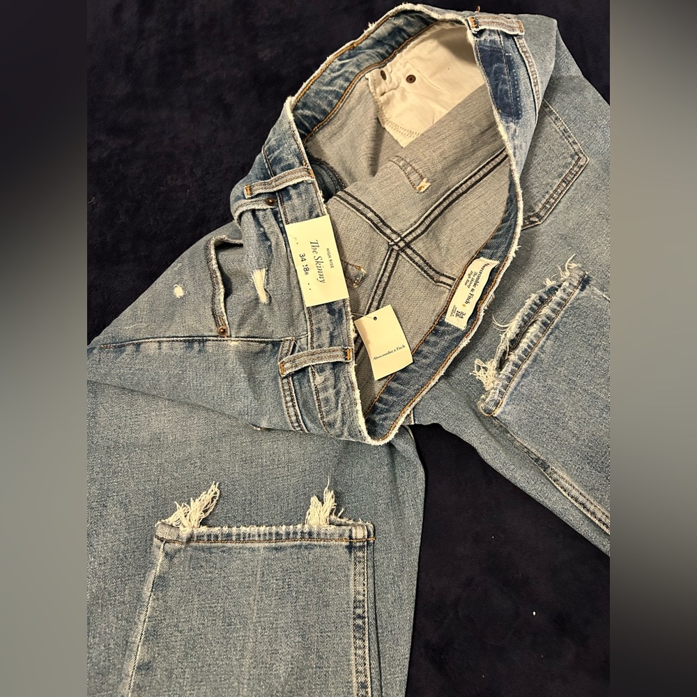 Abercrombie & Fitch Blue High Rise Distressed Jeans
